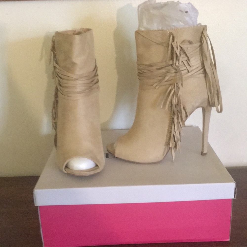 Stylish Tan Peep-Toe Fringe Ankle Boots